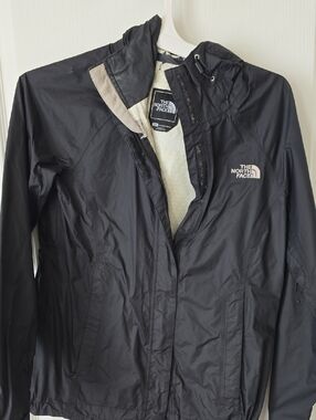 The North Face Women’s Black Hooded Ski Jacket